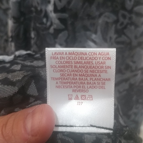 Faded Glory Women's Ruffle Blouse Dark Gray Sz S - Picture 10 of 12